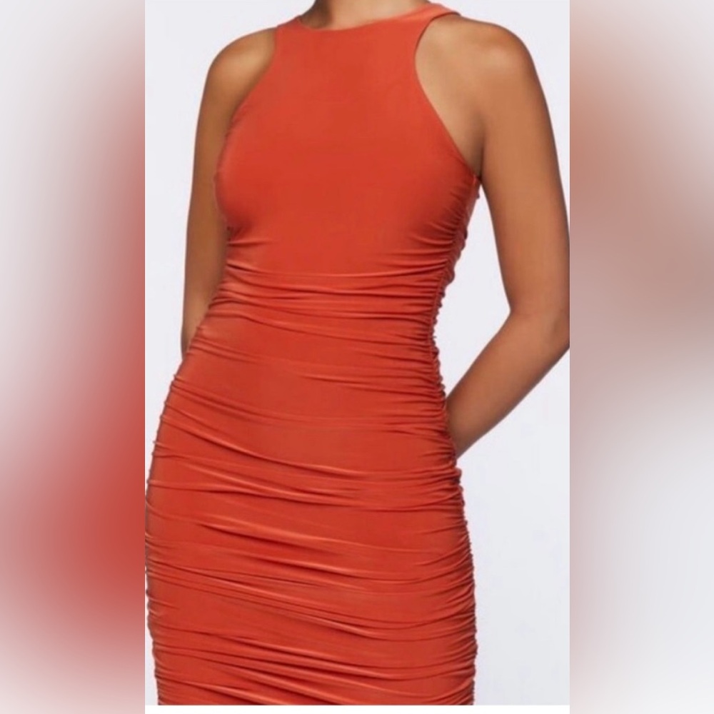 Elegant Rouged Dress